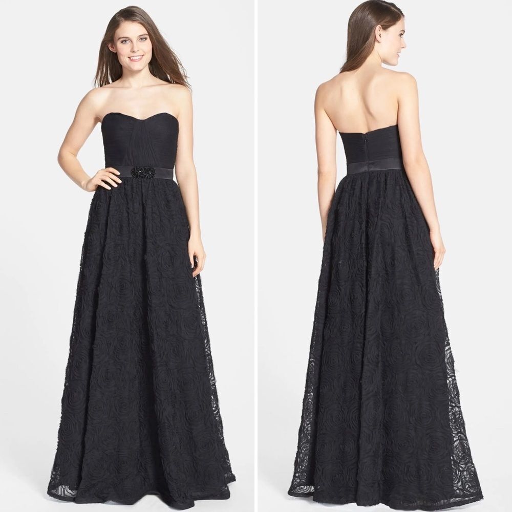 Adrianna Papell Black Pleat Bodice Rosette Black Gown Ballgown Strapless Size 4
